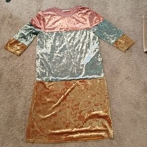 Color block velvet dress